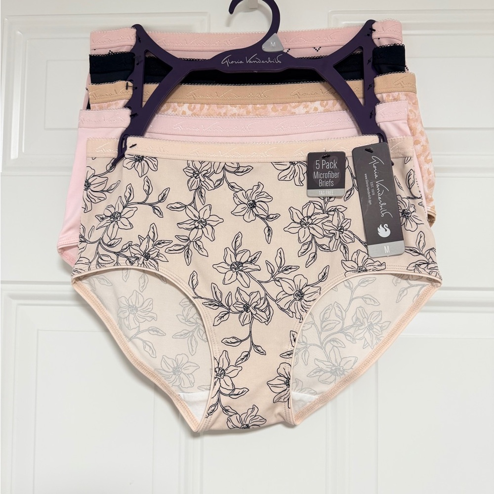 Gloria Vanderbilt - Floral Print Microfiber Briefs - 5 Pack